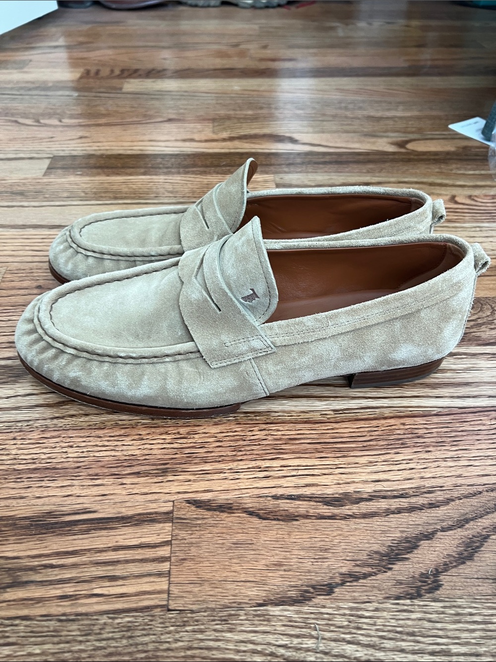 Tod's Beige Suede Penny Loafers for Men - Picture 4 of 8